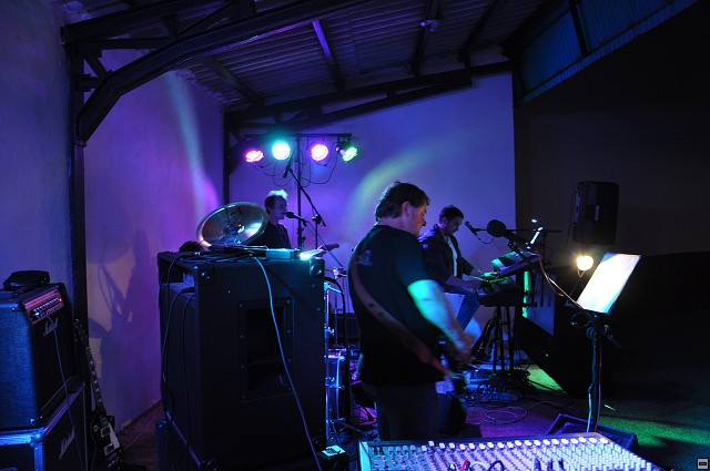 img00008.jpg