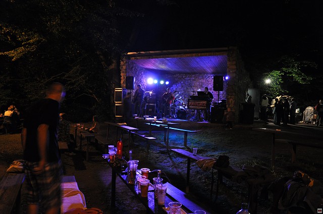 img00014.jpg