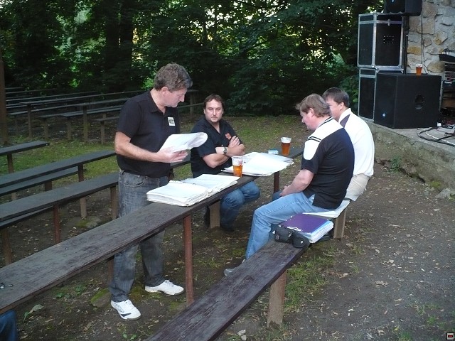 img00020.jpg