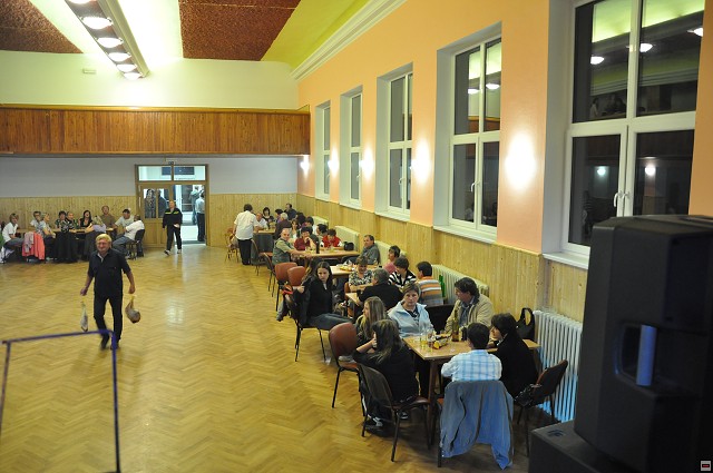 img00017.jpg
