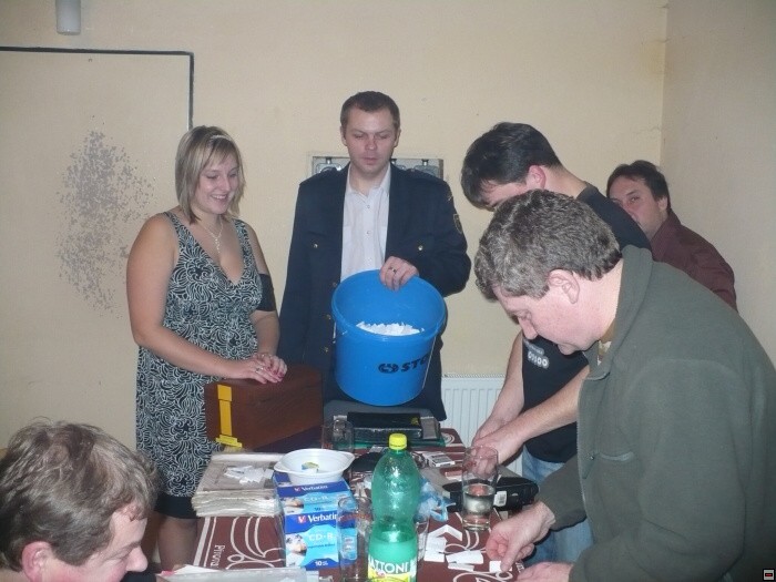 img00003.jpg