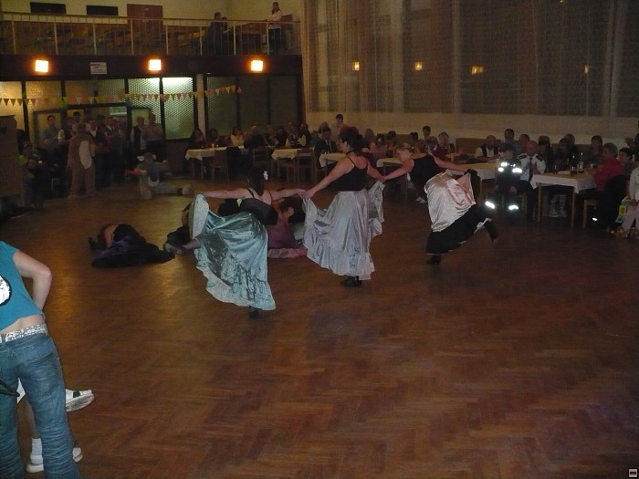 img00004.jpg