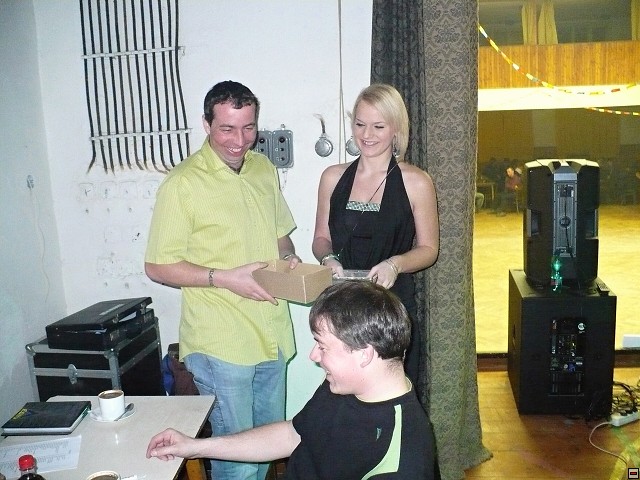 img00005.jpg