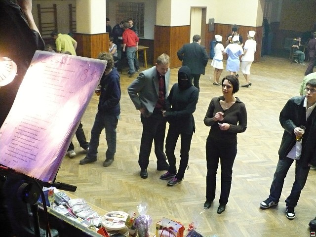 img00006.jpg