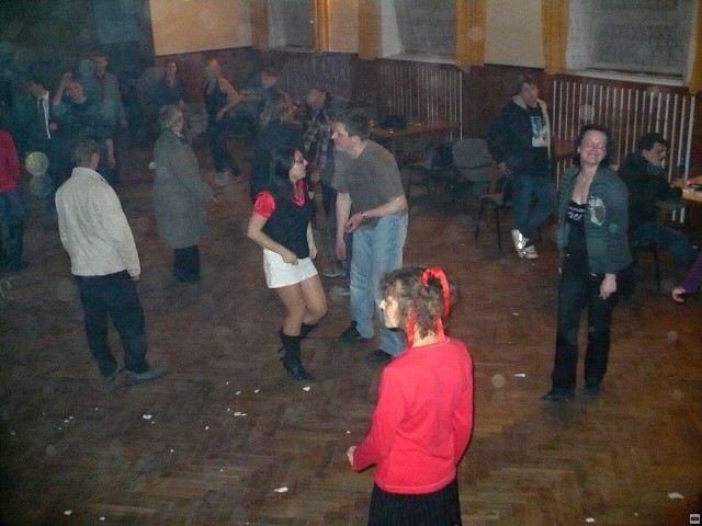 img00017.jpg