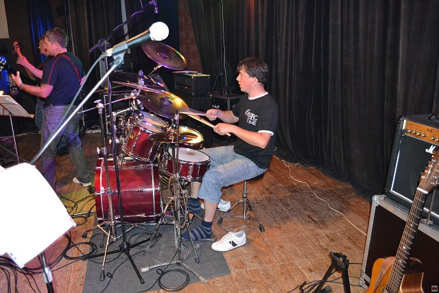 img00018.jpg