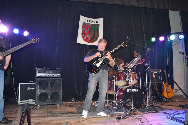 img00019.jpg