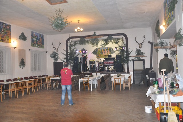 img00002.jpg