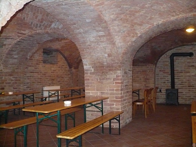 img00009.jpg