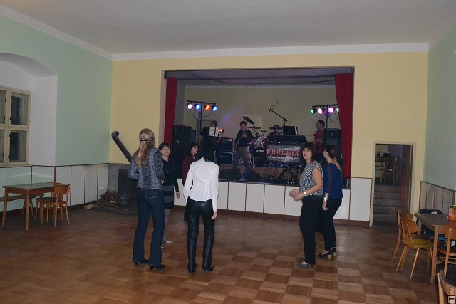 img00003.jpg