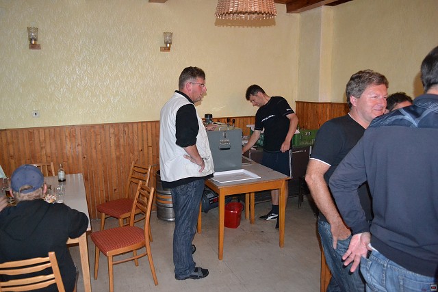 img00008.jpg