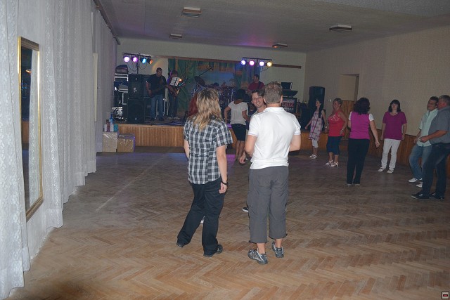 img00010.jpg