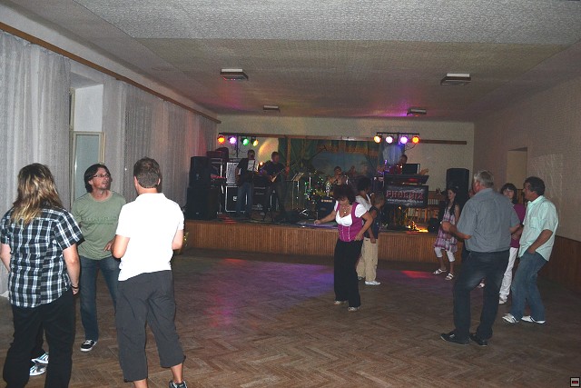 img00012.jpg