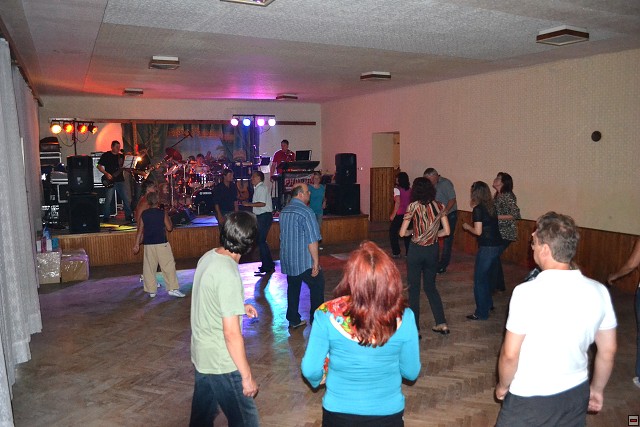 img00014.jpg