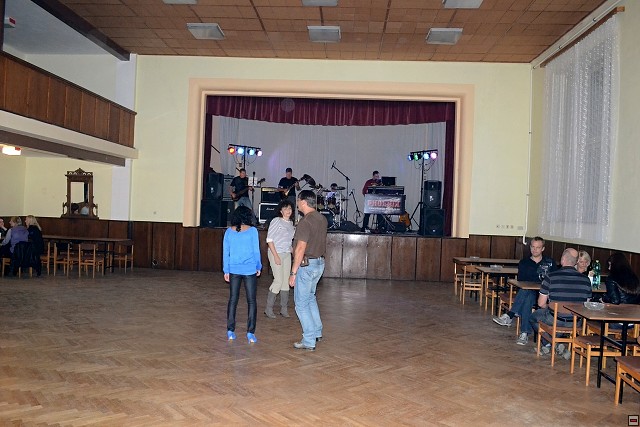 img00003.jpg