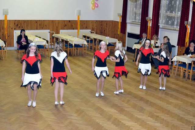 img00004.jpg