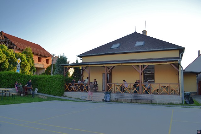 img00009.jpg