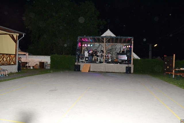 img00014.jpg