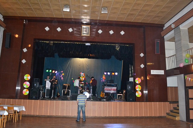 img00006.jpg