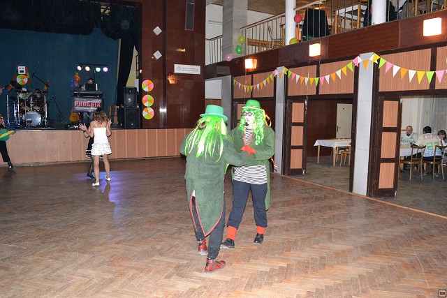 img00010.jpg