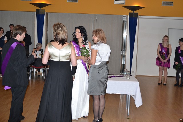 img00006.jpg