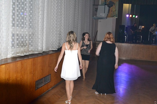 img00004.jpg