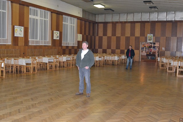 img00002.jpg