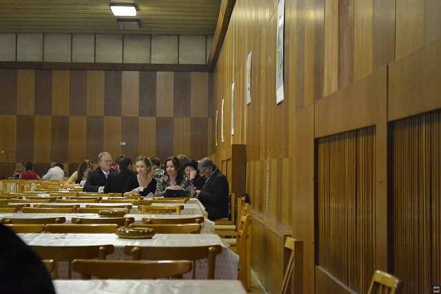 img00004.jpg