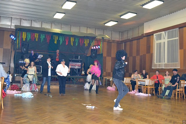img00009.jpg