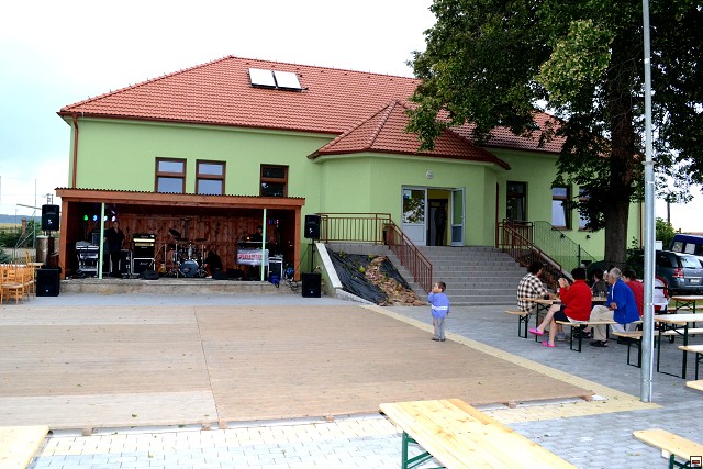 img00001.jpg
