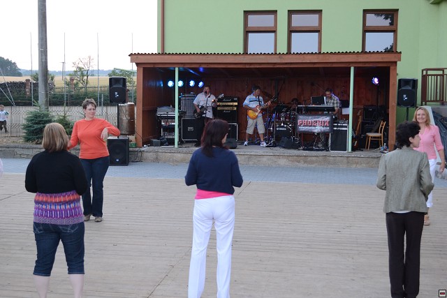 img00019.jpg