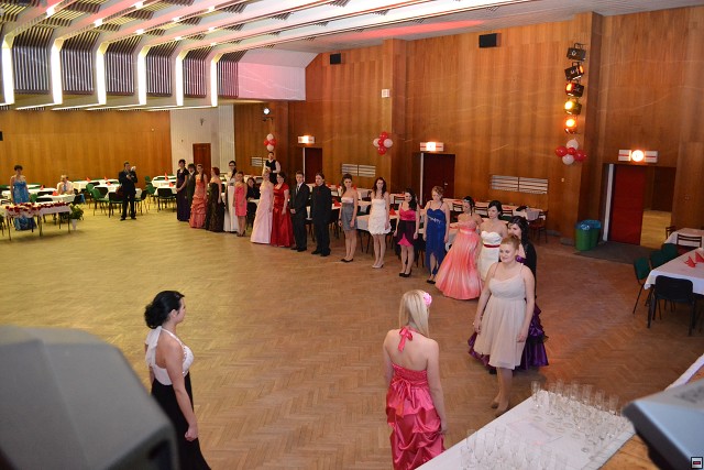 img00004.jpg