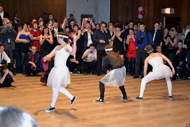 img00025.jpg