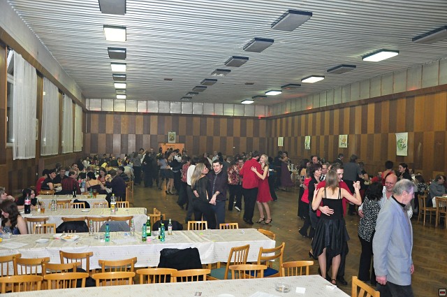 img00006.jpg