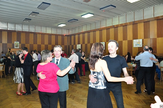 img00015.jpg