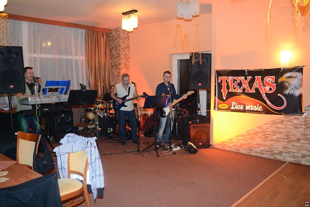 img00017.jpg