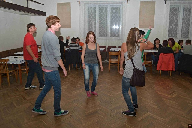 img00006.jpg