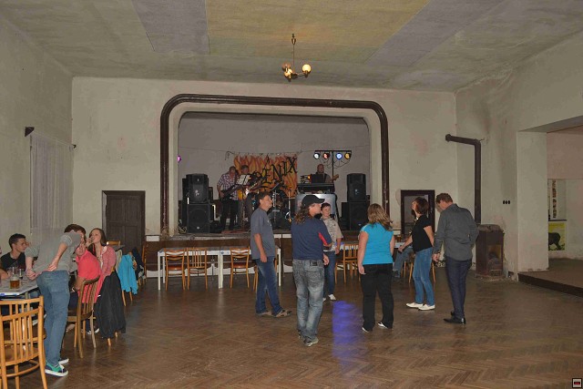 img00009.jpg