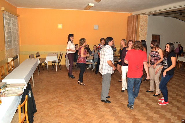 img00006.jpg