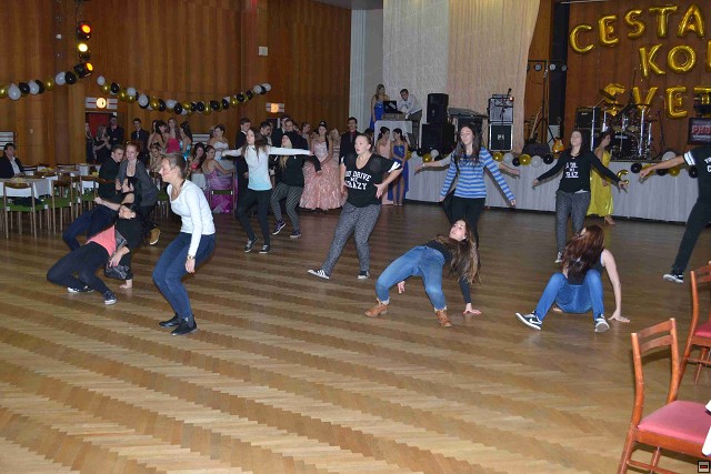 img00003.jpg