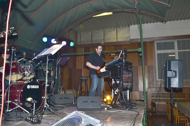 img00002.jpg