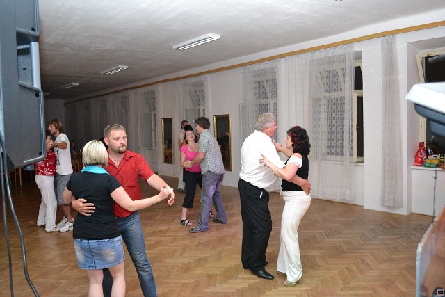 img00007.jpg