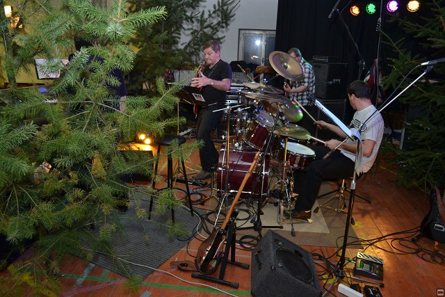 img00014.jpg