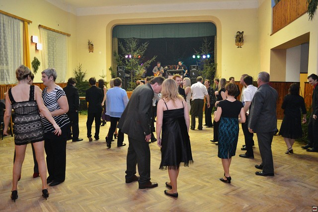 img00017.jpg