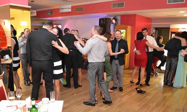 img00019.jpg